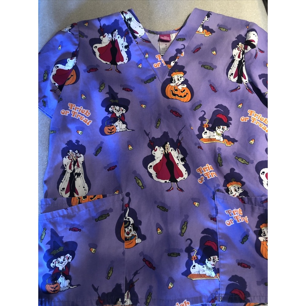 Halloween Scrubs Disney Cruella Deville 101 Dalmations Purpleโ Size Medium
